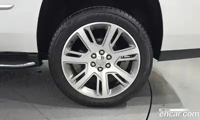 Cadillac Escalade 2020 6.2 гидро в Москве № 1351335, миниатюра 7