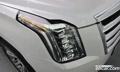 Cadillac Escalade 2020 6.2 гидро в Москве № 1351335, миниатюра 8