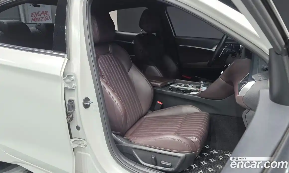 Genesis G70 2021 2.0 гидро в Москве, фото 18