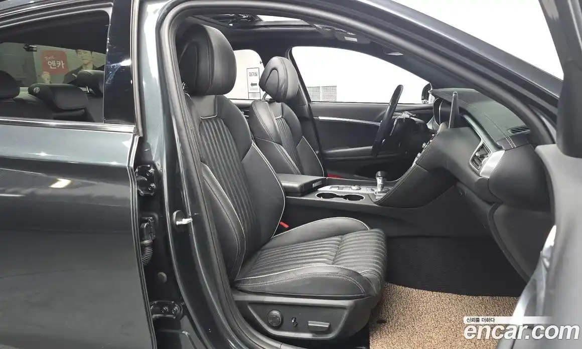Genesis G70 2018 3.3 гидро в Москве № 1399777, фото 16