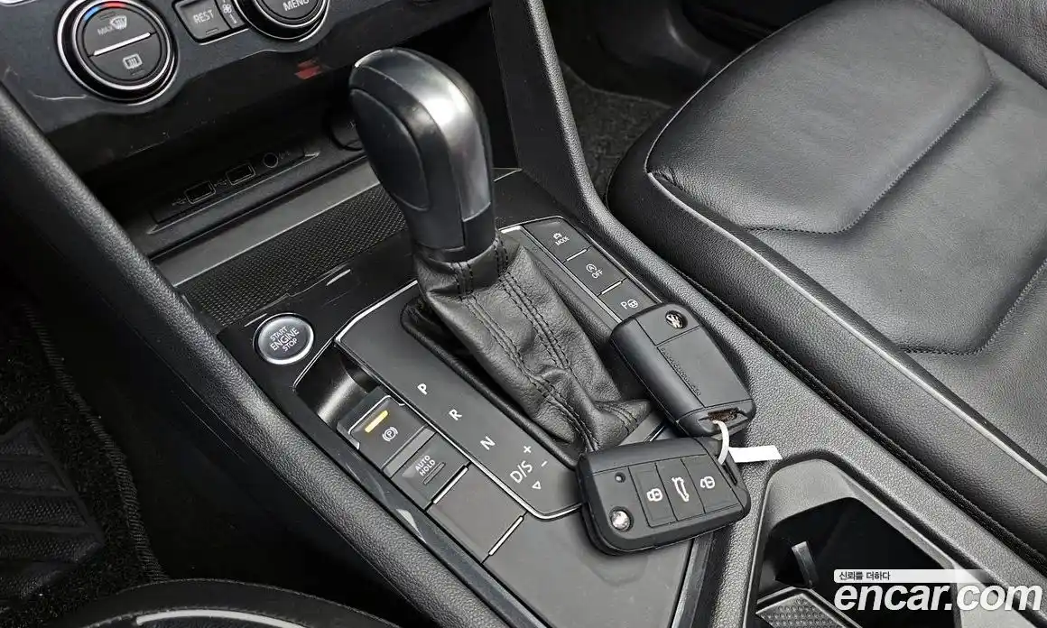 Volkswagen Tiguan 2020 2.0 гидро в Москве № 1405538, фото 12