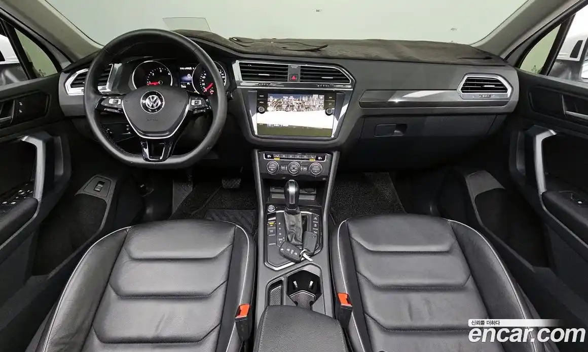Volkswagen Tiguan 2020 2.0 гидро в Москве № 1405538, фото 10