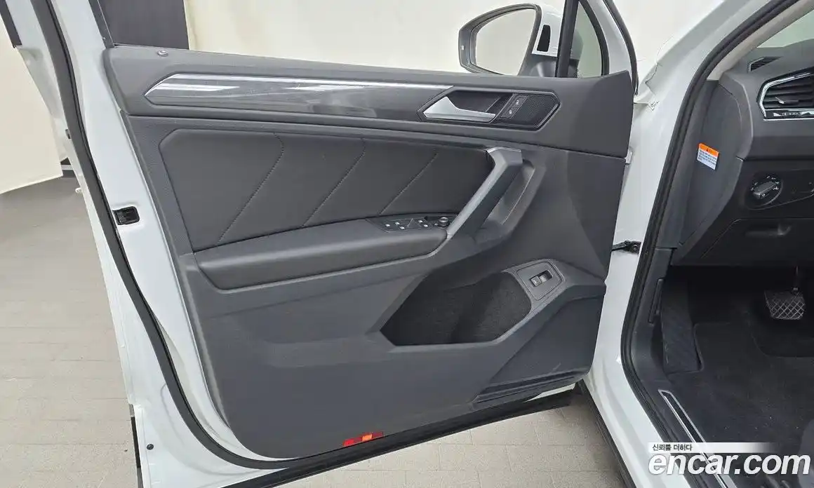 Volkswagen Tiguan 2020 2.0 гидро в Москве № 1405560, фото 14