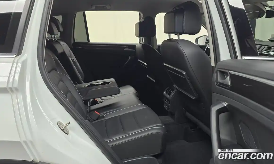 Volkswagen Tiguan 2020 2.0 гидро в Москве № 1405560, фото 18