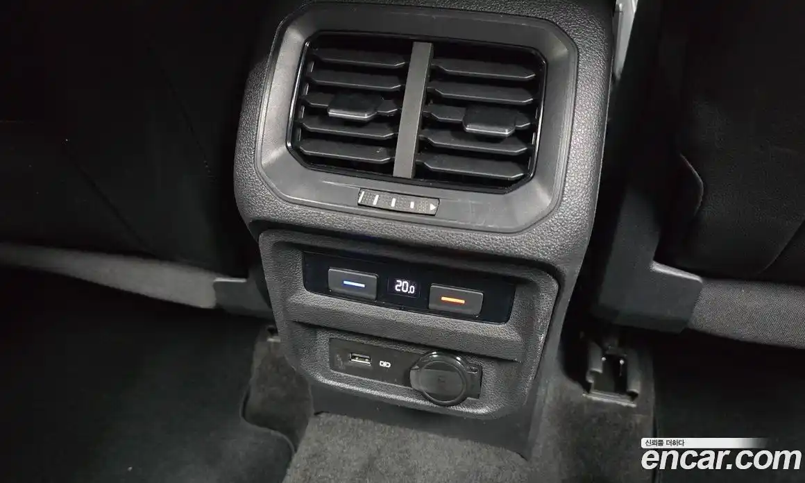 Volkswagen Tiguan 2020 2.0 гидро в Москве № 1405560, фото 31