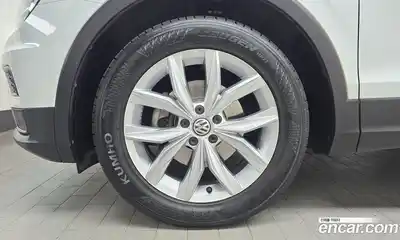 Volkswagen Tiguan 2020 2.0 гидро в Москве № 1405560, миниатюра 5
