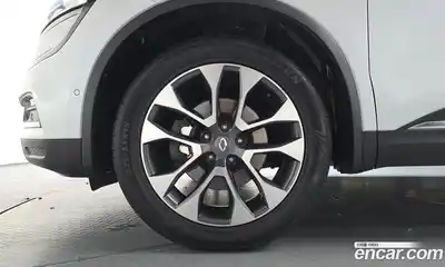 Renault QM6 2018 2.0 гидро в Москве № 1420927, миниатюра 4
