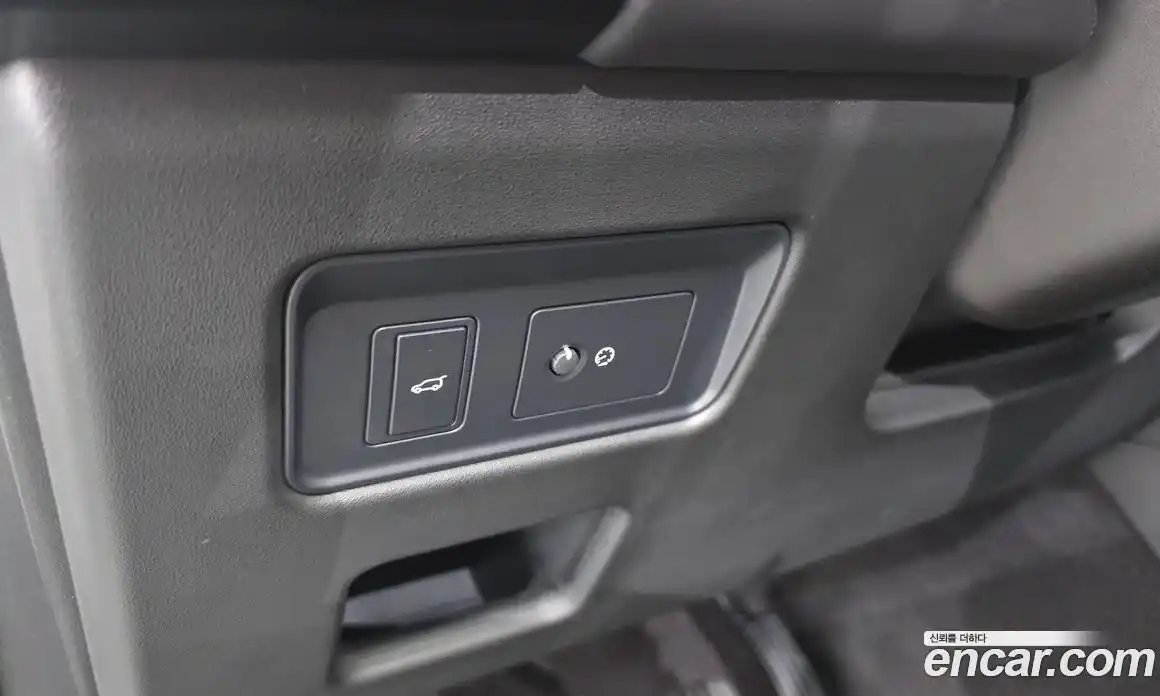 Land Rover Discovery 2019 3.0 гидро в Москве № 1423316, фото 21