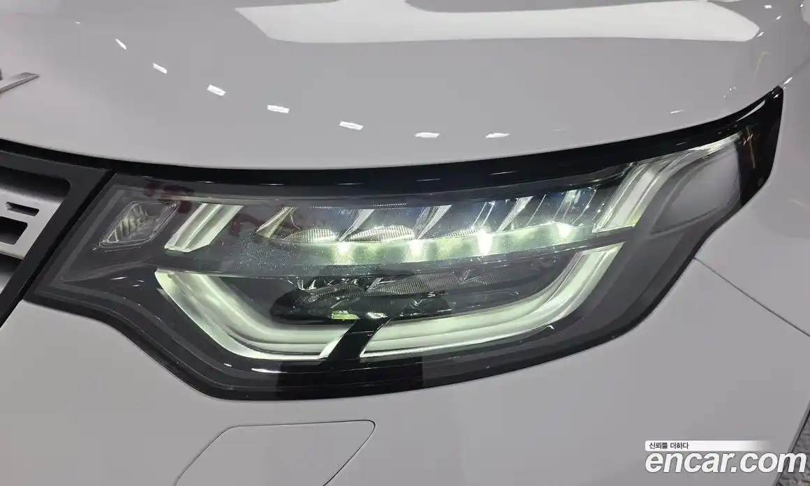Land Rover Discovery 2019 3.0 гидро в Москве № 1423316, фото 8