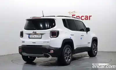Jeep Renegade 2018 2.0 гидро в Москве № 1424437, миниатюра 2