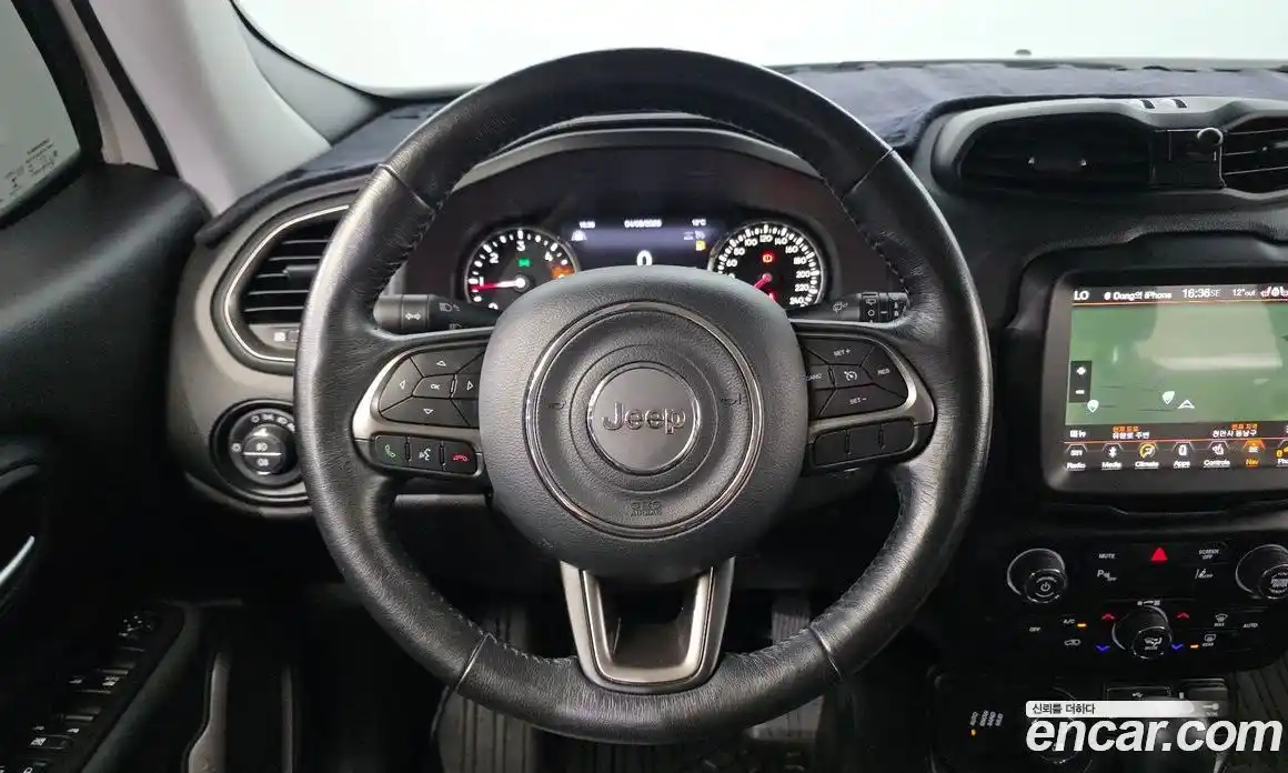 Jeep Renegade 2018 2.0 гидро в Москве № 1424437, фото 21