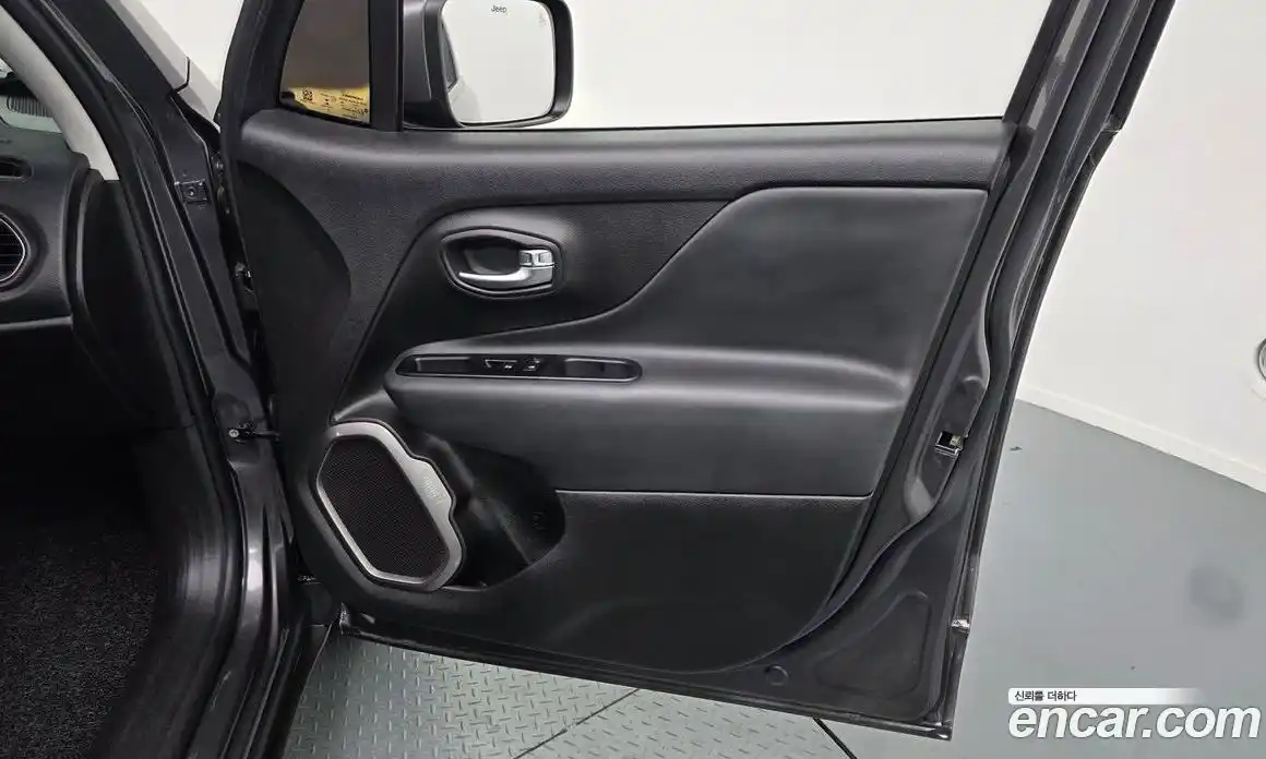 Jeep Renegade 2021 2.4 гидро в Москве № 1424441, фото 14