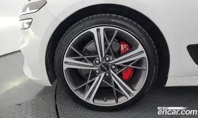Genesis G70 2025 3.3 гидро в Москве № 1538849, миниатюра 5