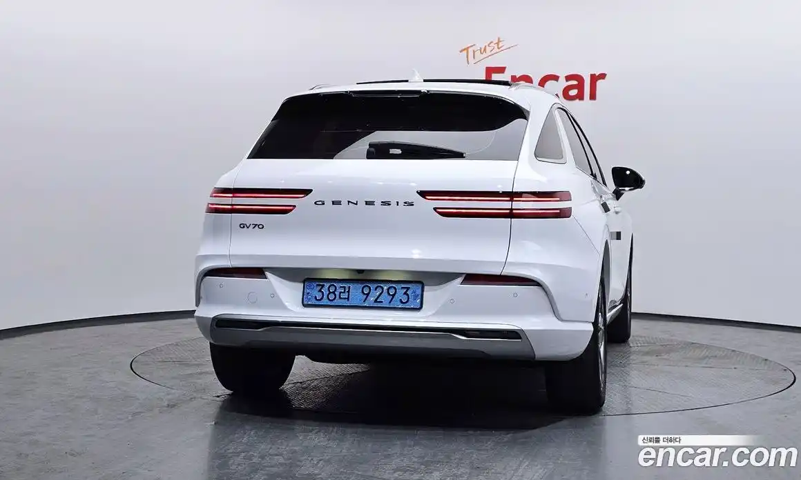 Genesis GV70 2022 0.1 гидро в Москве № 1539006, фото 4
