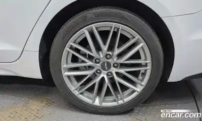Genesis G70 2019 2.0 гидро в Москве № 1539091, миниатюра 7