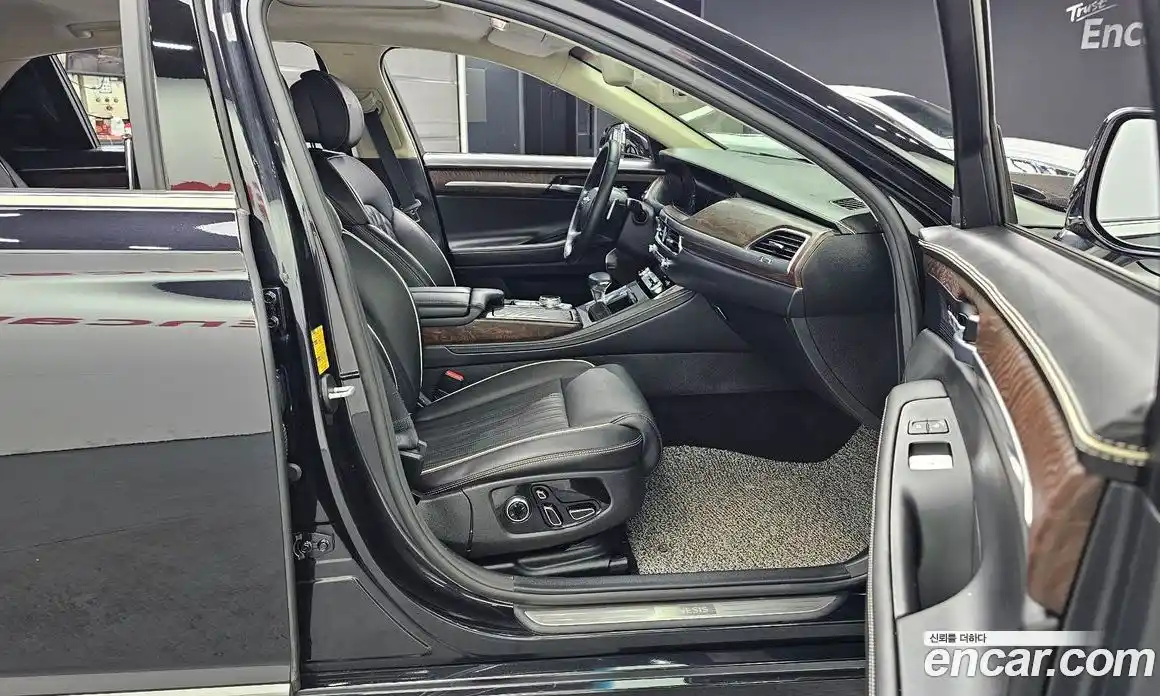 Genesis G90 2020 3.8 гидро в Москве, фото 18