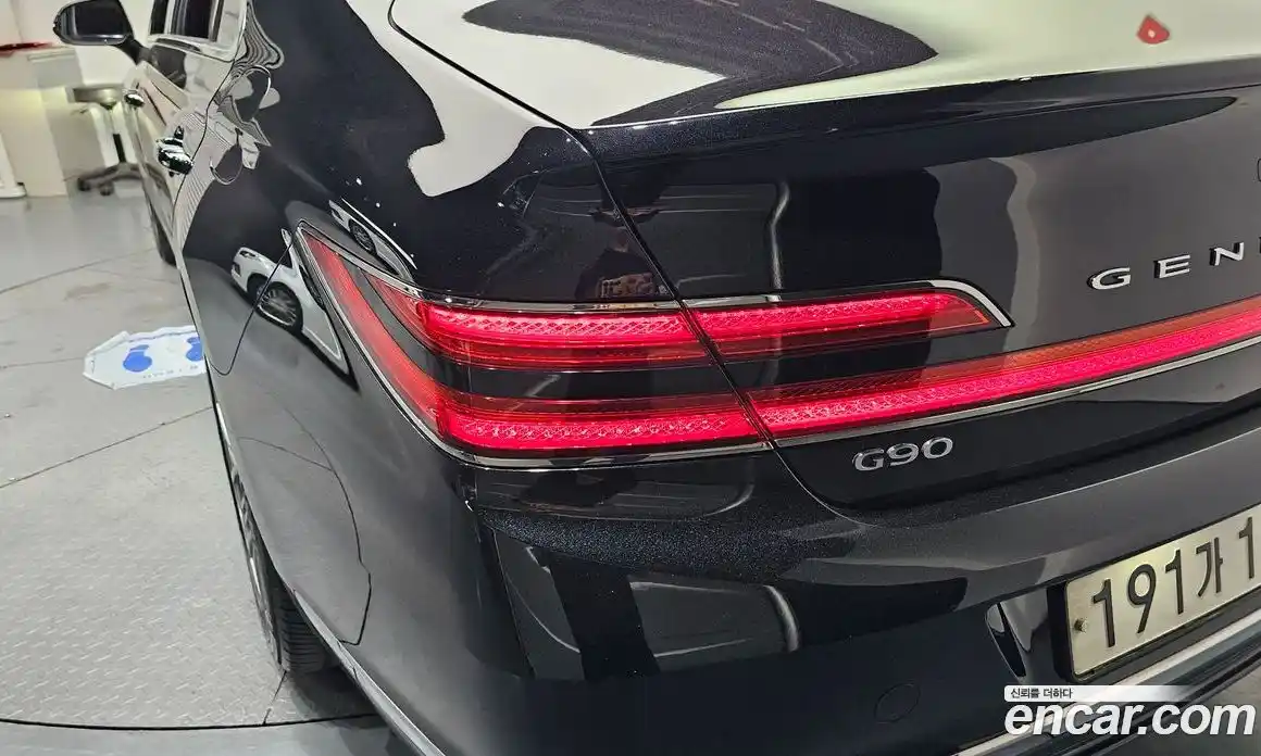 Genesis G90 2020 3.8 гидро в Москве, фото 9