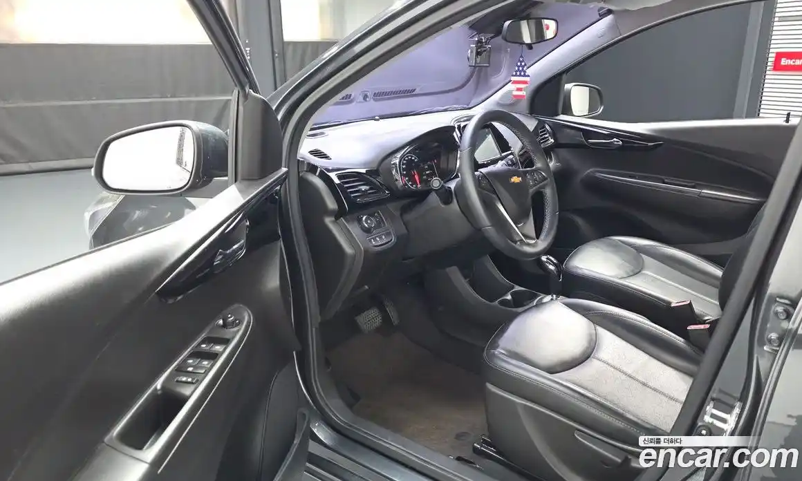 Chevrolet Spark 2016 1.0 гидро в Москве, фото 13