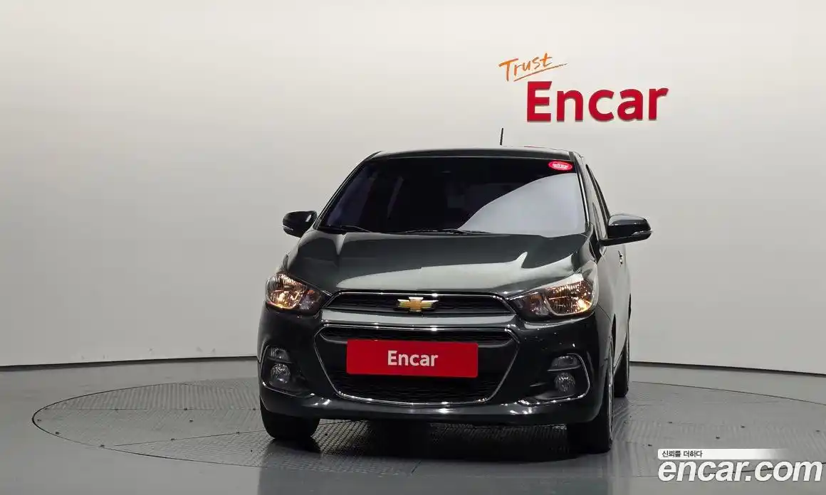 Chevrolet Spark 2016 1.0 гидро в Москве, фото 3