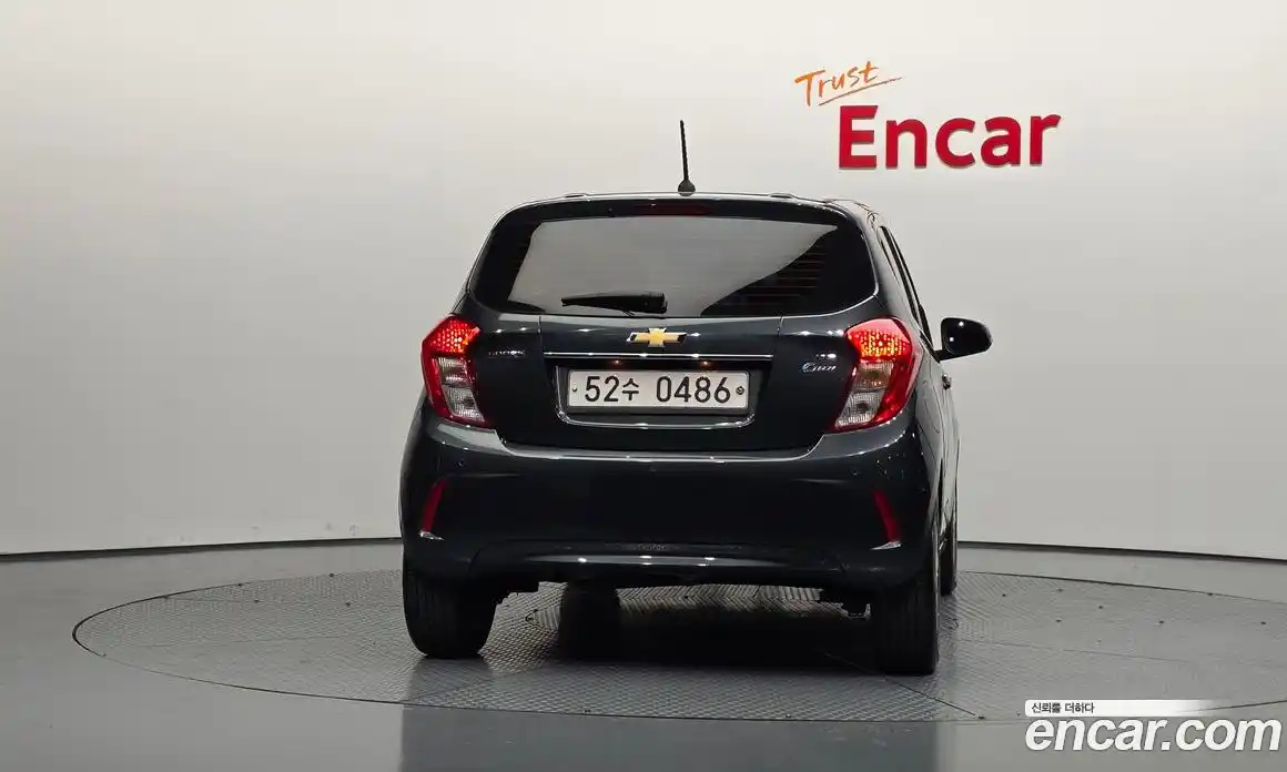 Chevrolet Spark 2016 1.0 гидро в Москве, фото 4