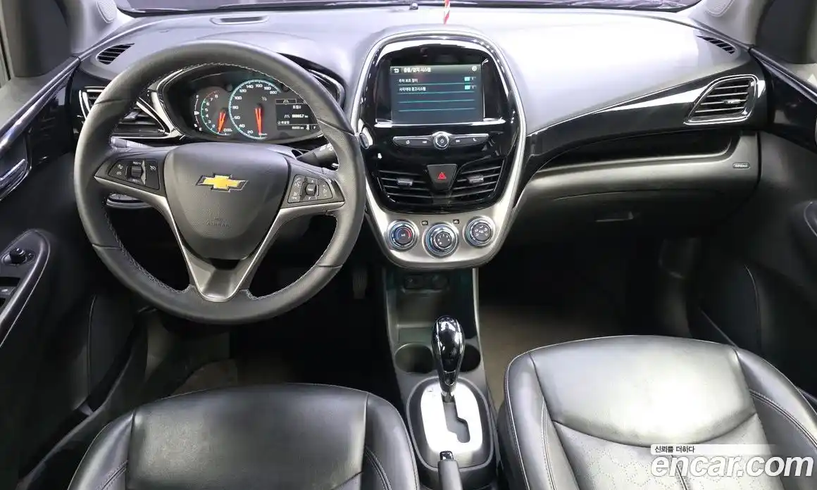 Chevrolet Spark 2016 1.0 гидро в Москве, фото 10
