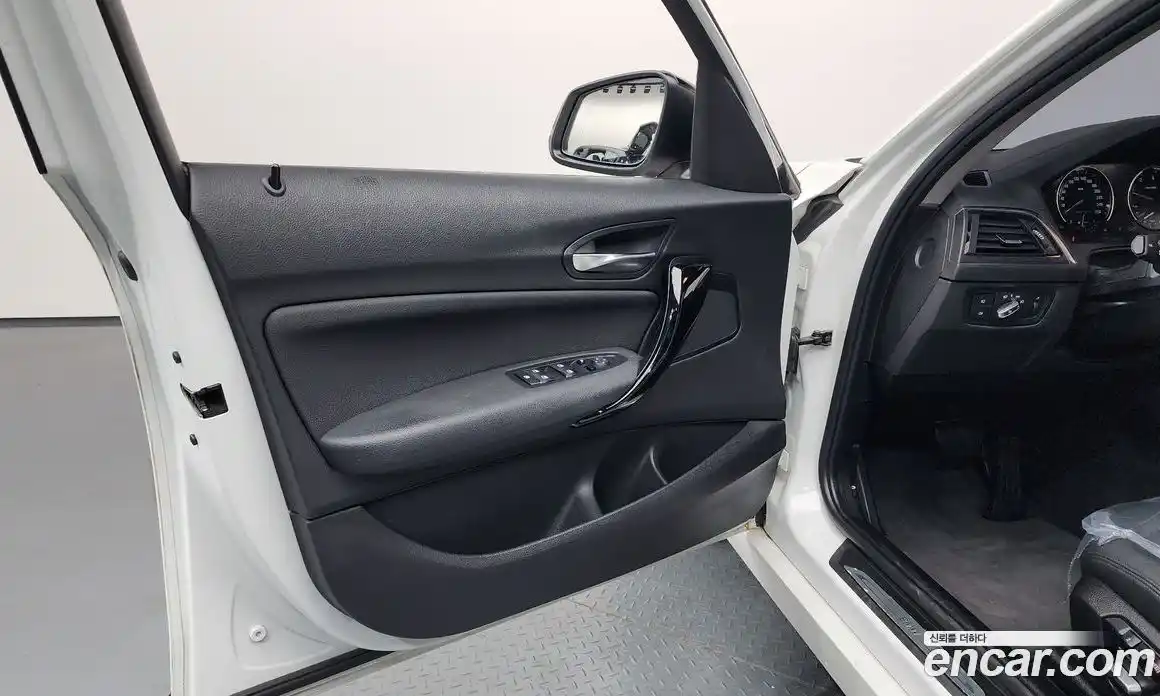 BMW 1-Series 2018 2.0 гидро в Москве № 1542521, фото 13