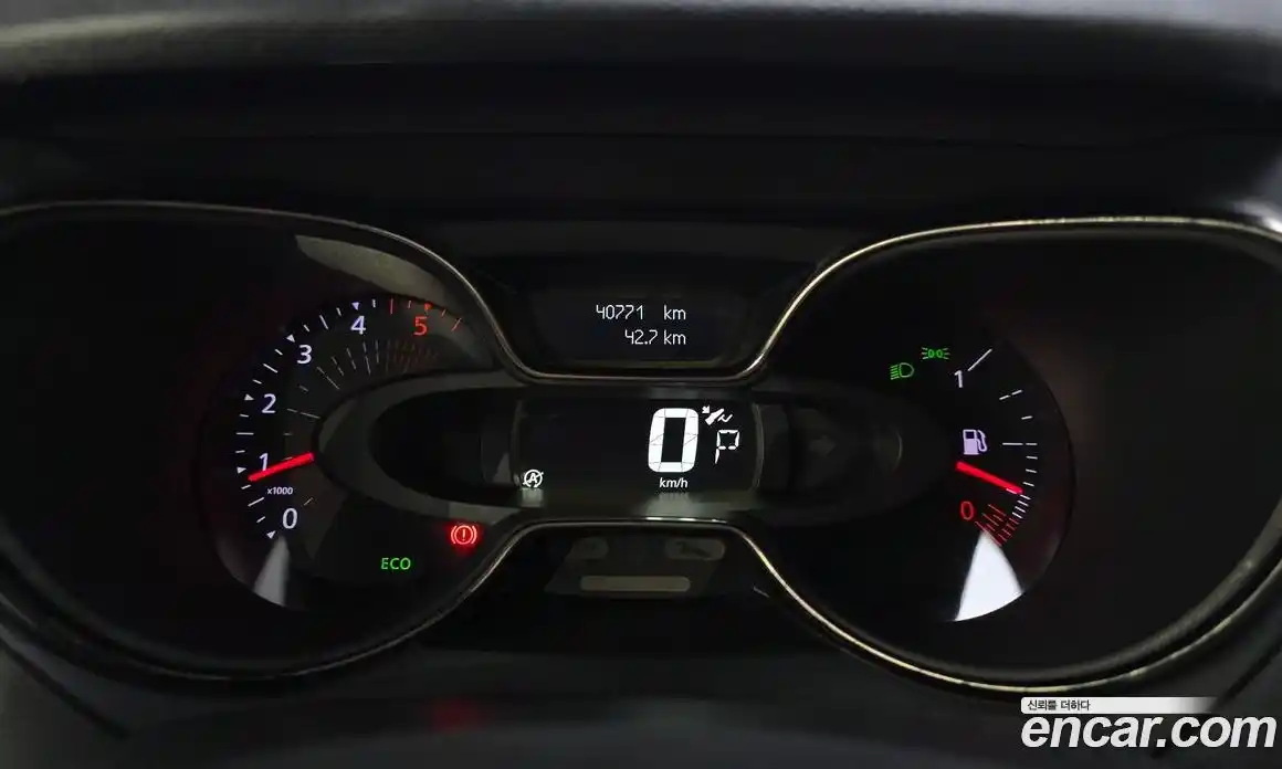 Renault QM3 2019 1.5 гидро в Москве № 1542854, фото 11