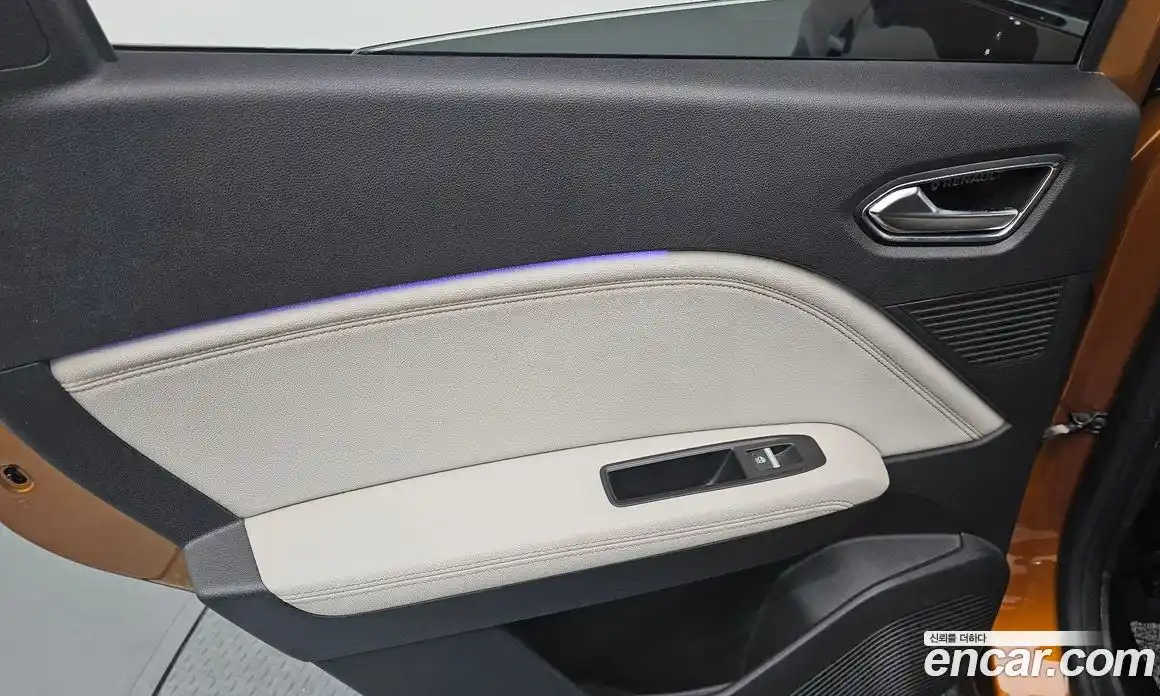 Renault Captur 2020 1.3 гидро в Москве № 1543394, фото 15