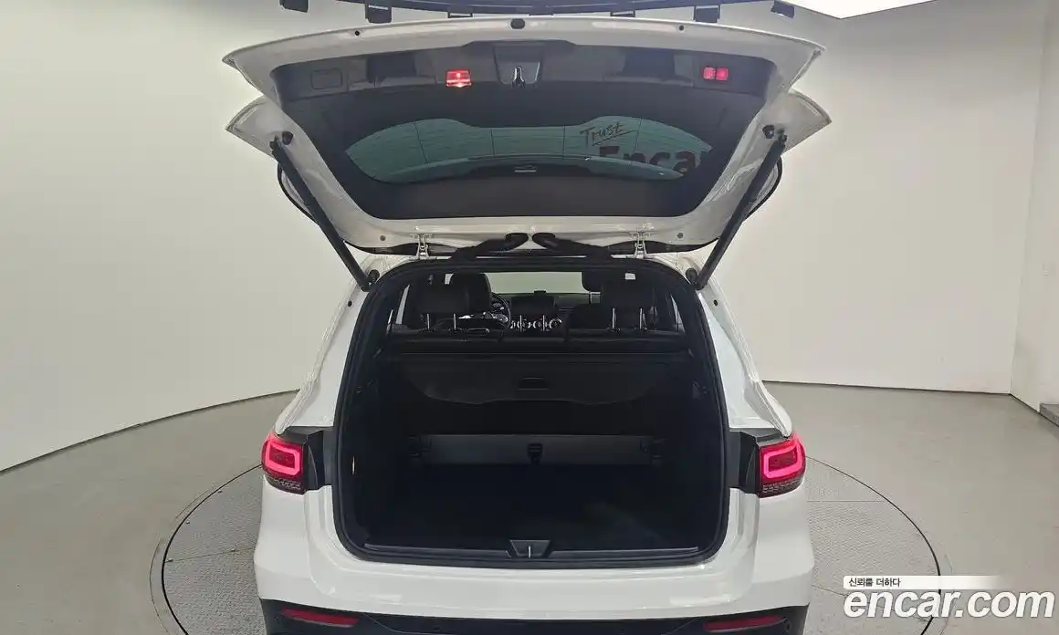Mercedes-Benz GLB-Class 2022 2.0 гидро в Москве № 1545055, фото 26