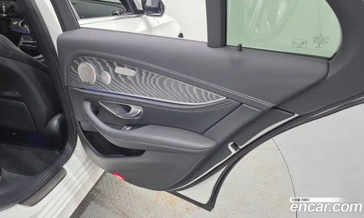 Mercedes-Benz E-Class 2022 2.0 гидро в Москве № 1545522, фото 15