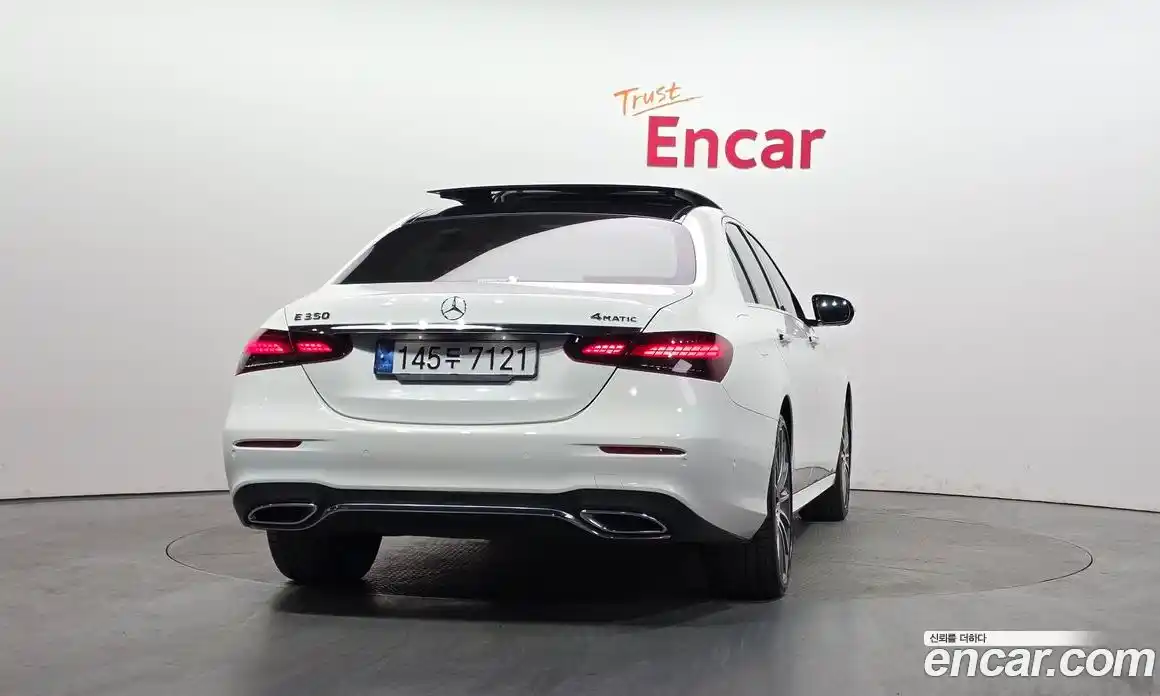 Mercedes-Benz E-Class 2022 2.0 гидро в Москве № 1545522, фото 4
