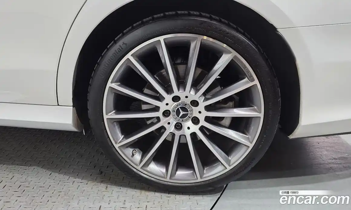 Mercedes-Benz E-Class 2022 2.0 гидро в Москве № 1545522, фото 7