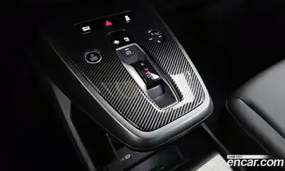 Audi Q4 e-tron 2025 0.2 гидро в Москве № 1545836, миниатюра 11
