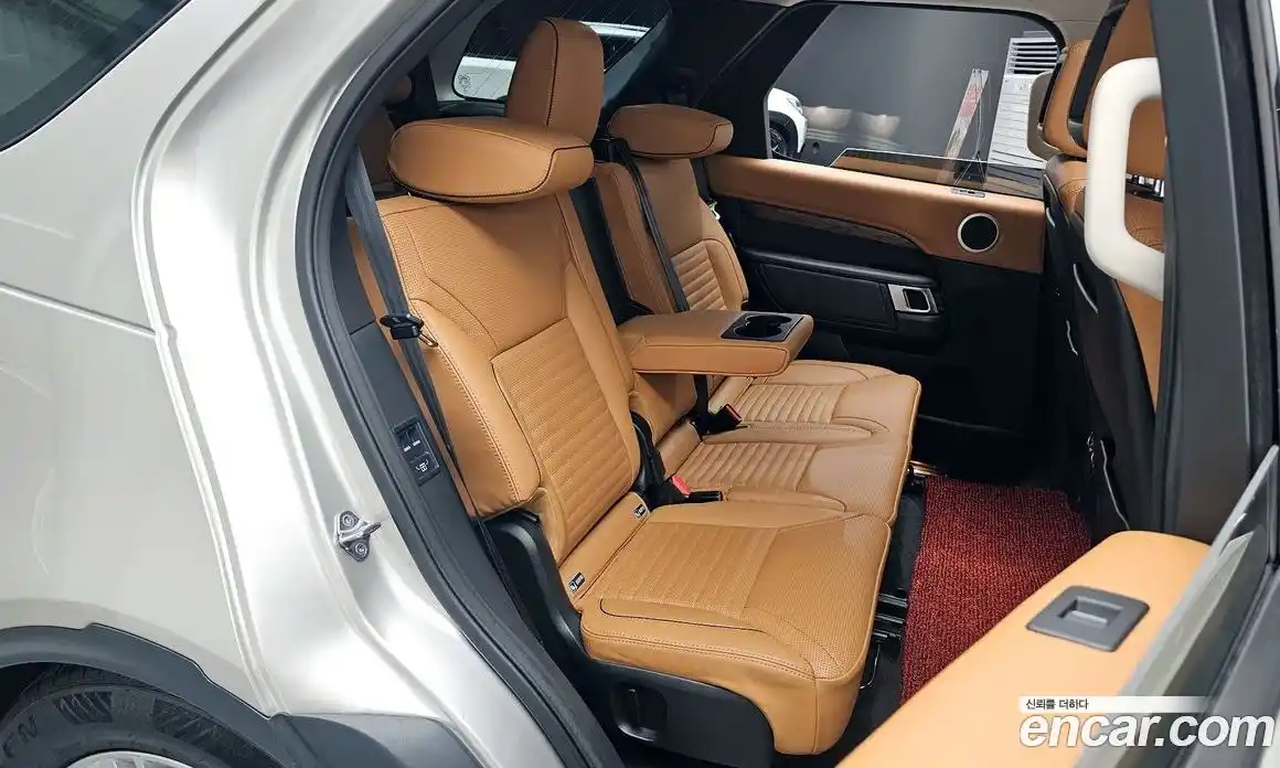 Land Rover Discovery 2017 3.0 гидро в Москве № 1547533, фото 16