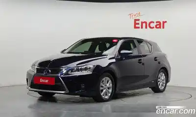 Lexus CT200h, 2017