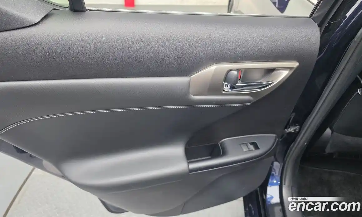 Lexus CT200h 2017 1.8 гидро в Москве № 1548797, фото 15