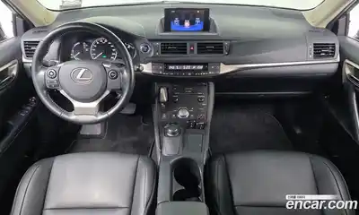 Lexus CT200h 2017 1.8 гидро в Москве № 1548797, миниатюра 10