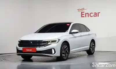 Volkswagen Jetta, 2022