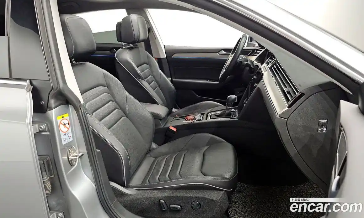 Volkswagen Arteon 2019 2.0 гидро в Москве № 1549042, фото 18