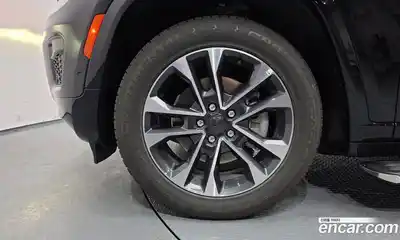 Jeep Cherokee 2021 3.6 гидро в Москве № 1549619, миниатюра 5