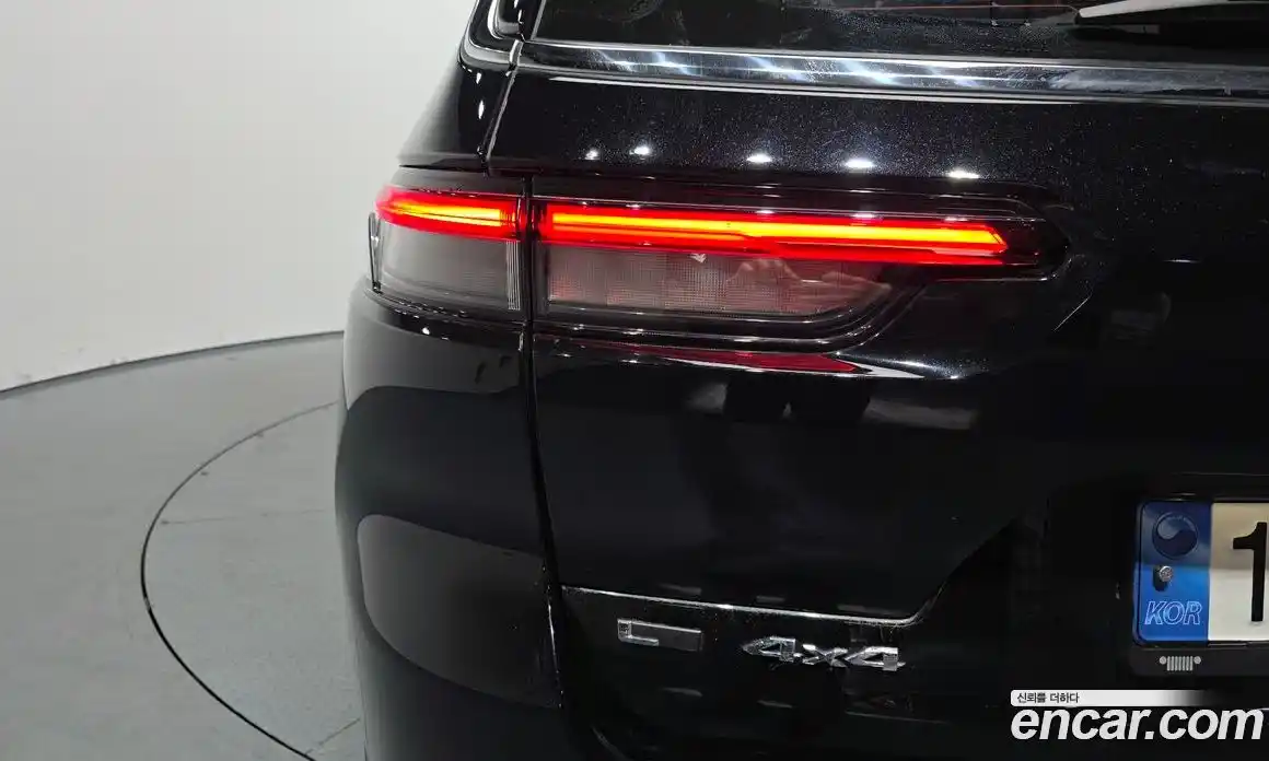 Jeep Cherokee 2021 3.6 гидро в Москве № 1549619, фото 9