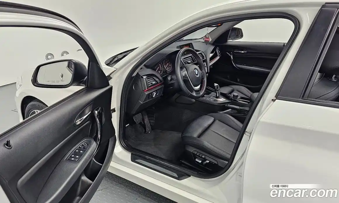 BMW 1-Series 2016 2.0 гидро в Москве № 158903, фото 11