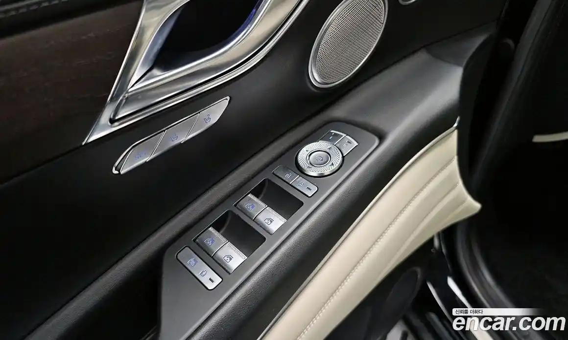 Genesis GV80 2023 2.5 гидро в Москве, фото 30