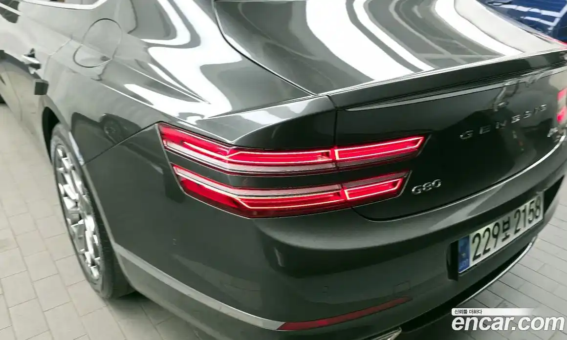 Genesis G80 2023 2.5 гидро в Москве № 1611921, фото 9