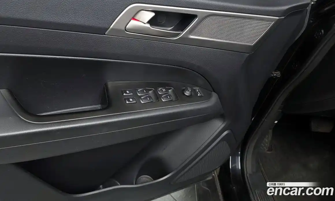 SsangYong Rexton 2018 2.2 гидро в Москве № 1612693, фото 28