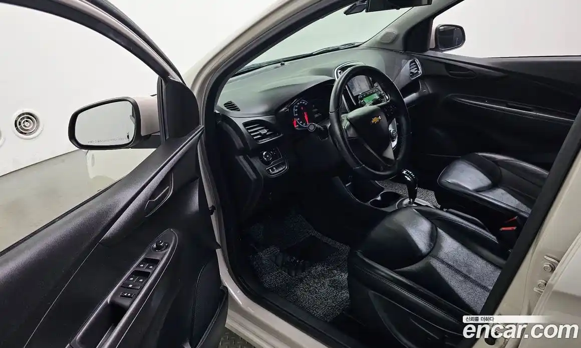Chevrolet Spark 2016 1.0 гидро, фото 13