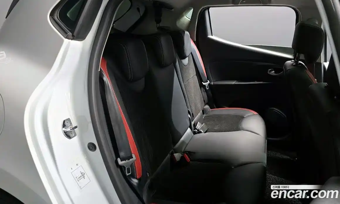 Renault Cilo 2019 1.5 гидро в Москве № 1615394, фото 16