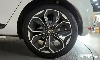 Renault Cilo 2019 1.5 гидро в Москве № 1615394, миниатюра 7