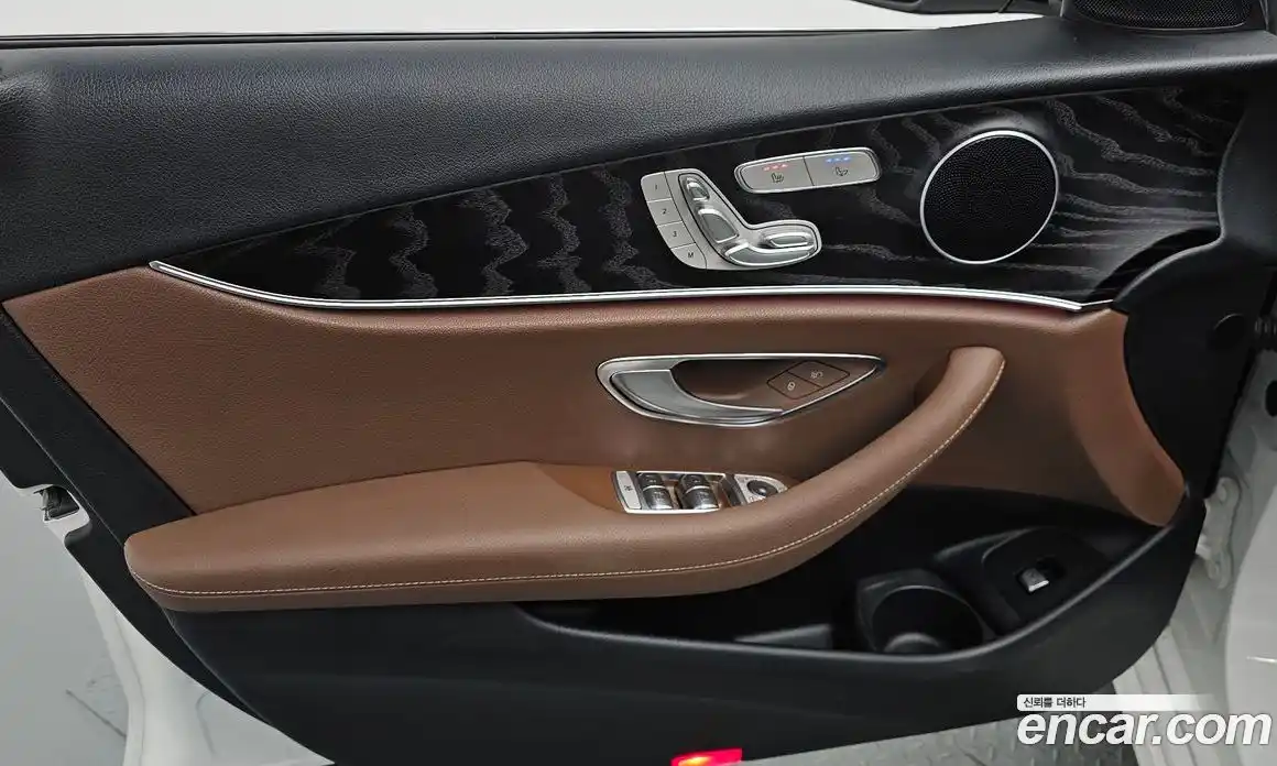 Mercedes-Benz E-Class 2022 2.0 гидро в Москве № 1617167, фото 14