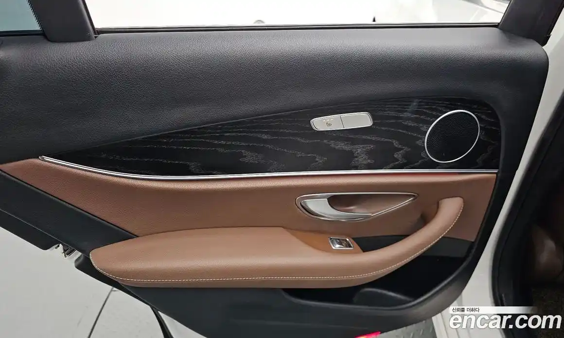 Mercedes-Benz E-Class 2022 2.0 гидро в Москве № 1617167, фото 15